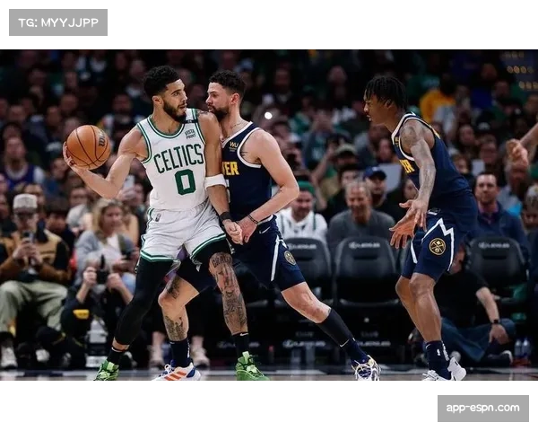 风格博弈:凯尔特人五外阵容能否破解骑士铁血防守? 风格博弈:凯尔特人五外阵容能否破解骑士铁血防守?